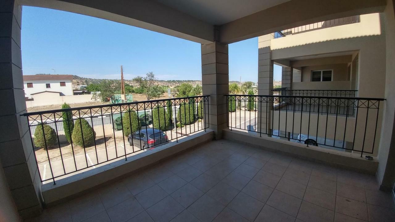 Pyla Gardens A102 Apartment Exterior photo